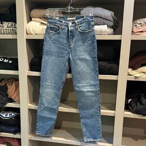 Levi's Light Blue Straight Leg Women's Jeans